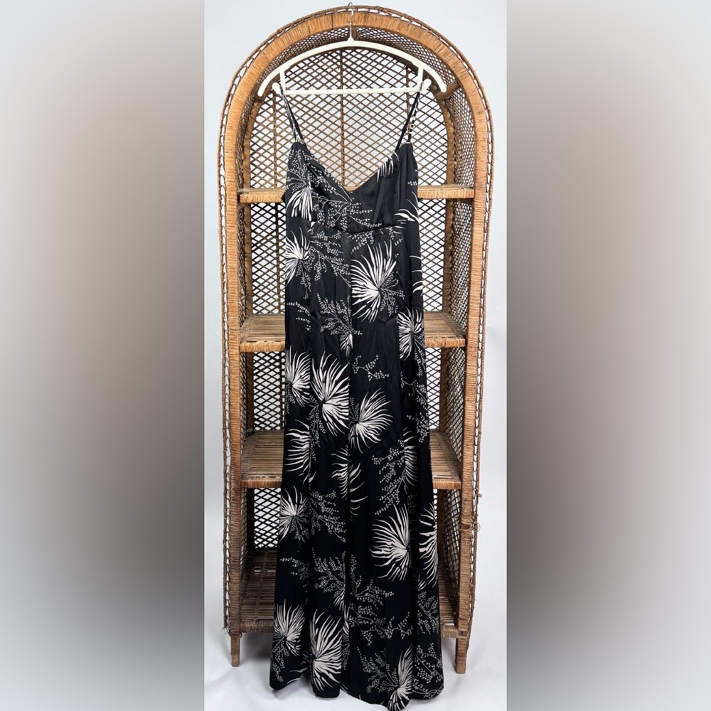 Bishop + Young Nora Wide Leg Jumpsuit Palm Print Size M NWT Back Tie - Picture 5 of 8